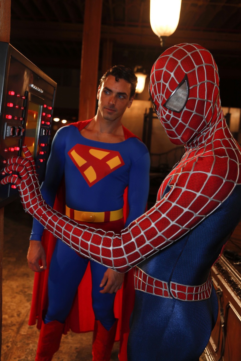 Superman Vs Spiderman - Superman Vs. Spiderman XXX: An Axel Braun Parody | Parody XXX